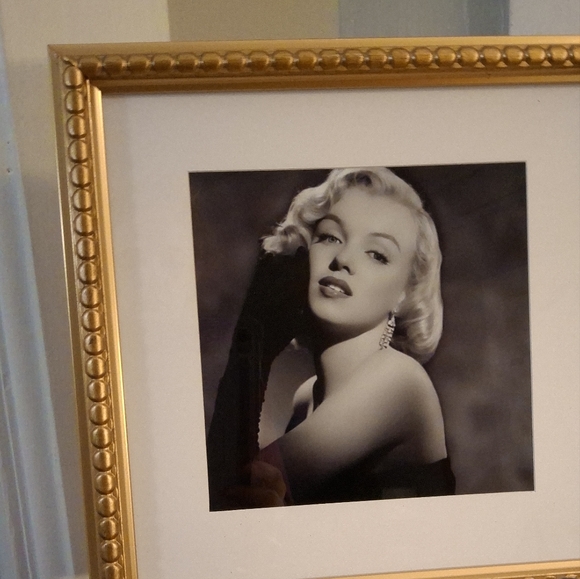 Marilyn Monroe Vintage Rare Portait Framed Elegant Ornate Gold 10x10 - Picture 5 of 7